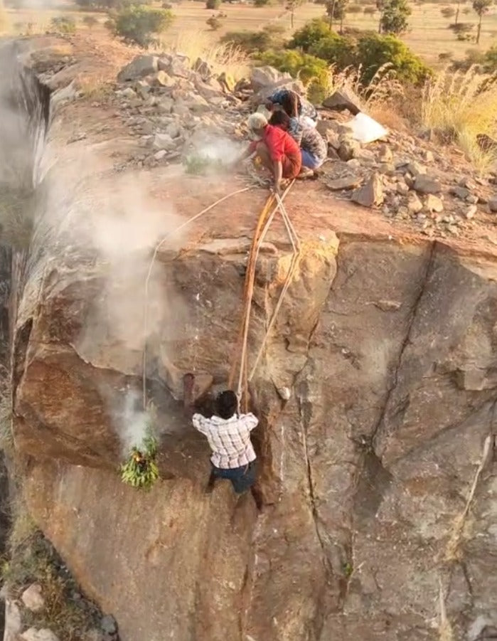 Seasonal Nectars - Wild Honey From Seasonal Nectars - Delivery Anytime Before End Of May 2026